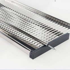 Giá bát đĩa Hettich được làm từ inox chịu lực tốt và rất bền